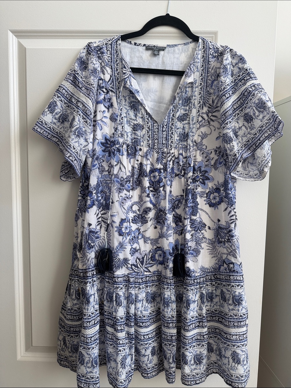 Chelsea & Theodore Blue and White Floral V-Neck Tassel Tunic